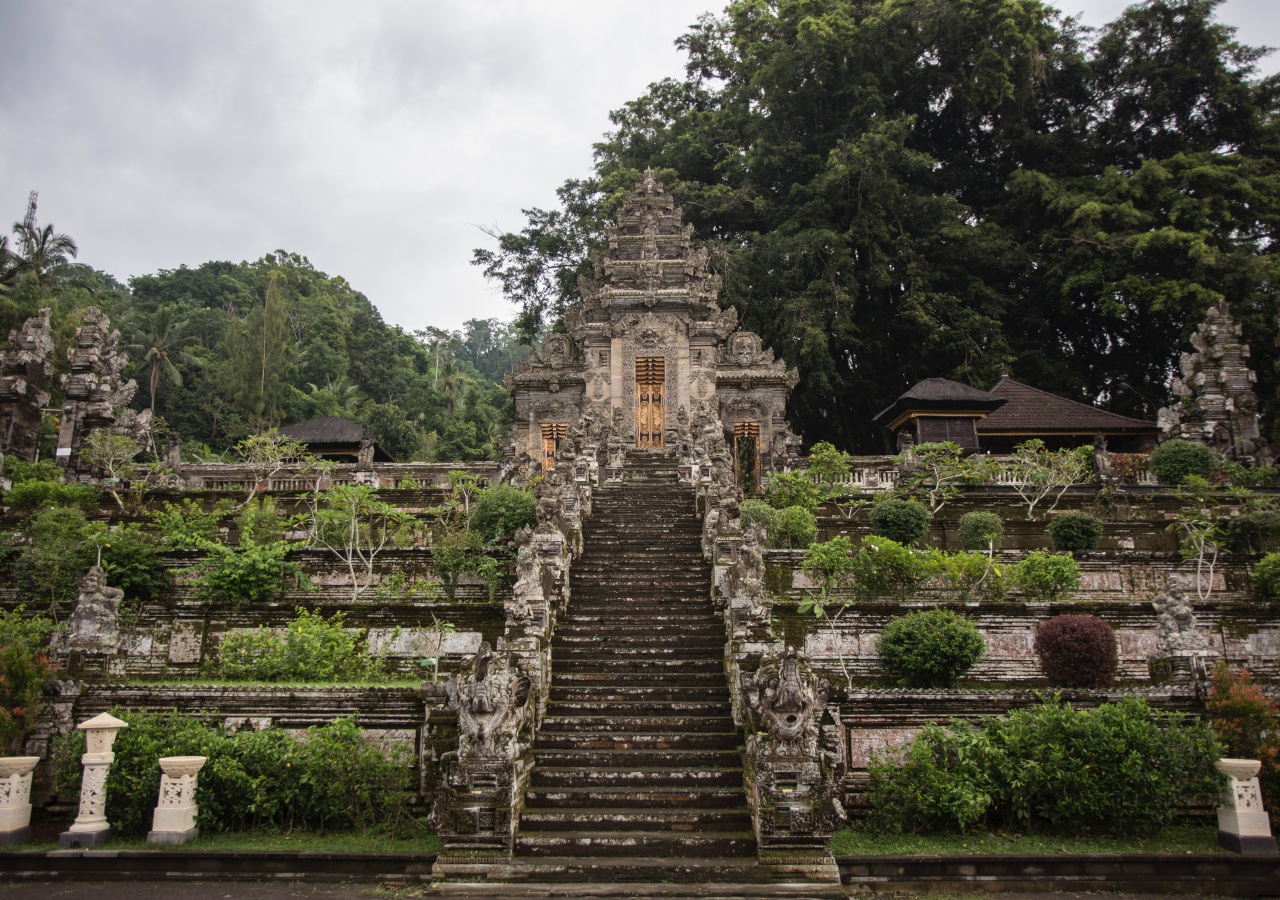 Kehen-Temple_Bali_008_come2indonesia_indonesia